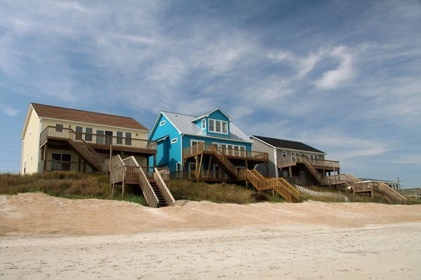 Three Beach Houses 2 Three Beach Houses 2